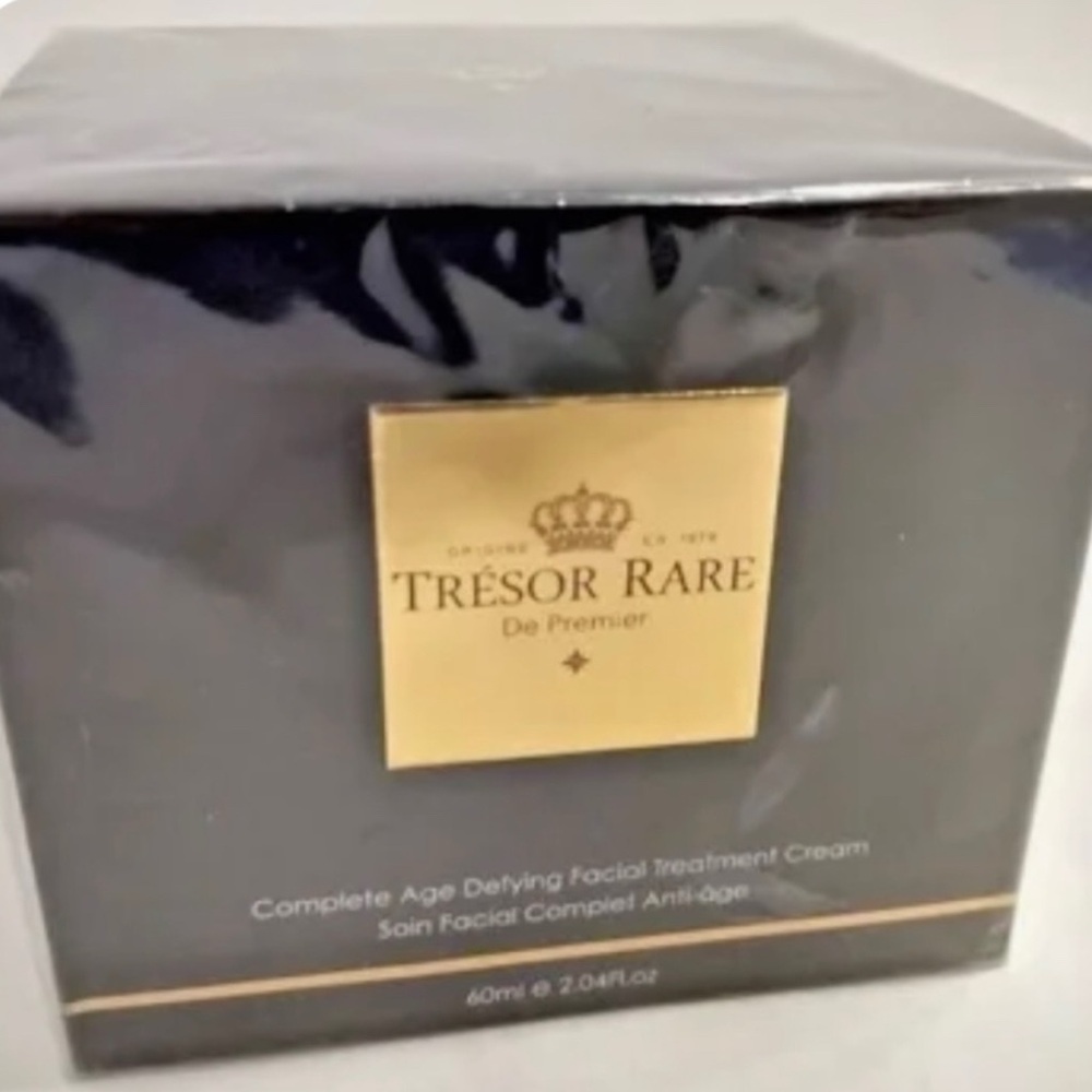 Trésor Rare Age Defying Facial Treatment Cream‎ sealed new - Picture 3 of 5